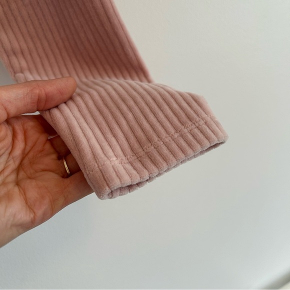 Sunday Best Pink Velour Button Down Top Size Small - Picture 4 of 11